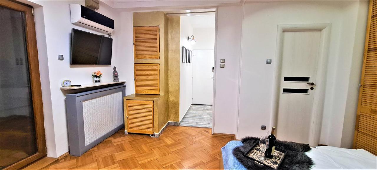 Apartment Central Arghezi Art Deco Piata Universitatii Bucharest